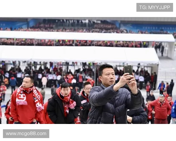 庆祝国庆激情四溢 足球盛宴点燃全国热血奋进新征程